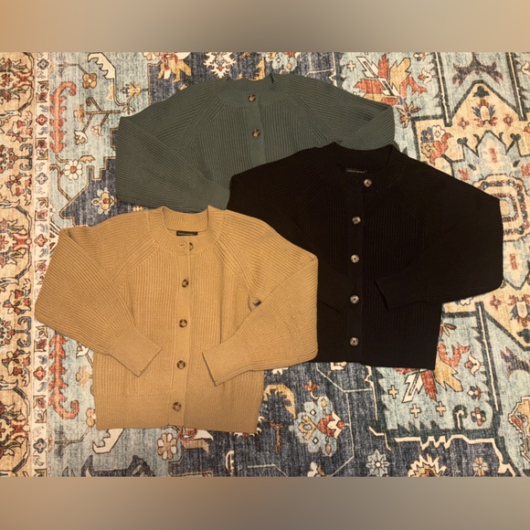 Banana Republic Sweaters - Banana Republic Cardigan Set - Black, Green, Tan